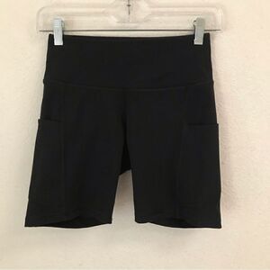 IUGA Black yoga sports shorts XS